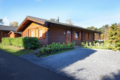 Die Parkanlage hat Anschluss in die Brunssummerheide, wo man herrlich wandern und Rad fahren kann.