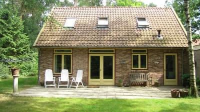 Ferienhaus mitten im Wald