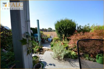 Wohnen mit Terasse - Garten - Fernsicht am Feldrand von Sersheim Wohnen mit Terasse - Garten - Fernsicht am Feldrand von Sersheim