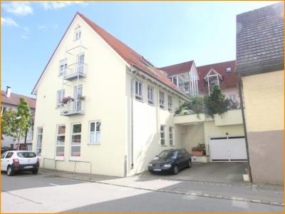 Geräumige Wohnung im Ortszentrum