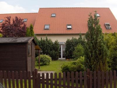 Neu renoviertes RMH mit eingezäunten Gartengrundstück, in ruhiger Lage von Stendal